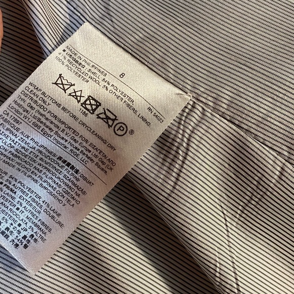 Women’s Banana Republic Blazer- size 8 - Picture 7 of 10